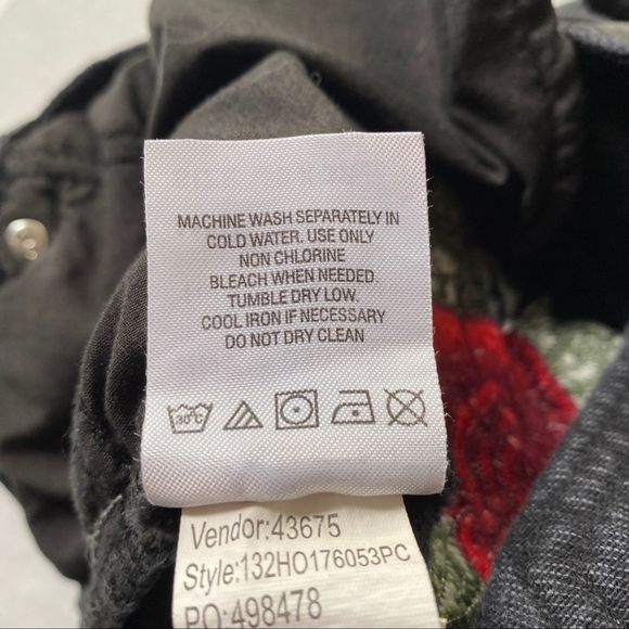 Pacsun Distressed Rose Embroidered Mom Jeans 30" - Picture 9 of 10